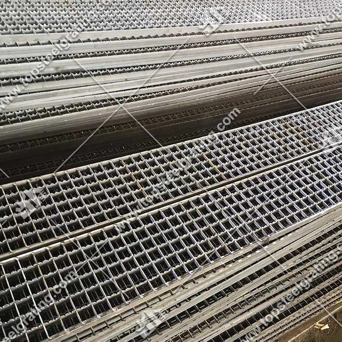 Serrated Metal Grating